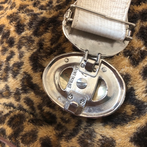 Lizard Skin Vintage White adjustable Belt with front buckle. Small 90’s style - Picture 7 of 9